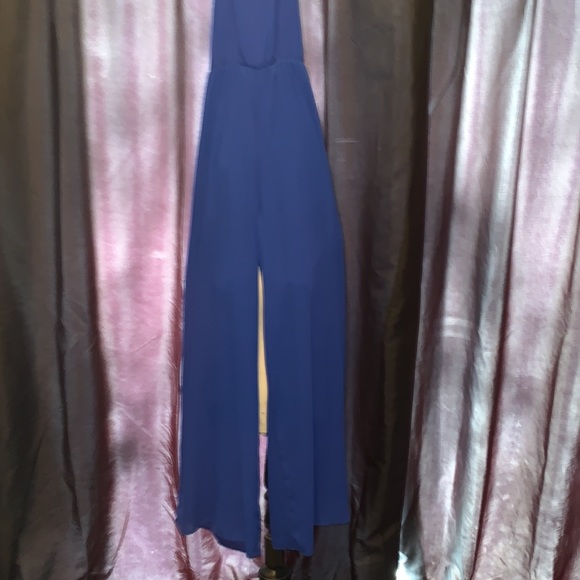 Silver Necklace Halter Jumpsuit - Picture 3 of 3